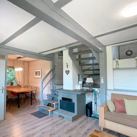 Haus Schmetterling بيت للعطل كيرشهيم